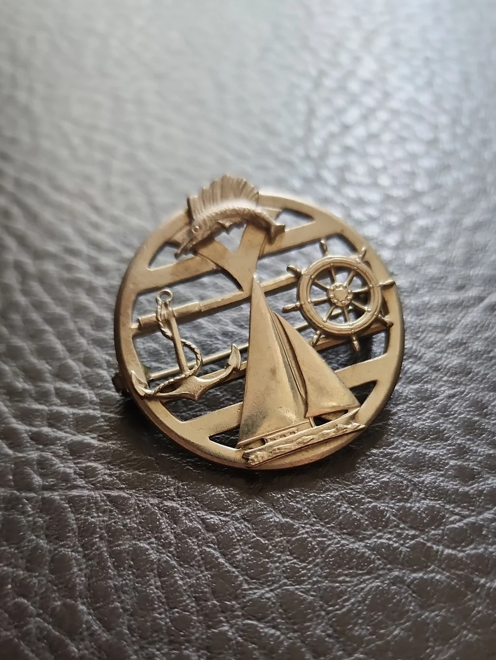 N/A elegant silver